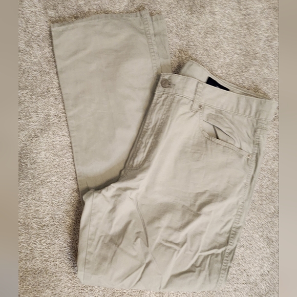 Mens Cremieux light khaki jeans 38 x 32 - Picture 2 of 9